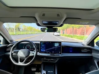 Volkswagen Magotan 2024 купить из Китая, цена 4 480 000 ₽ — Suifenhe Auto