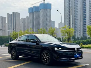Volkswagen Magotan 2024 купить из Китая, цена 4 480 000 ₽ — Suifenhe Auto