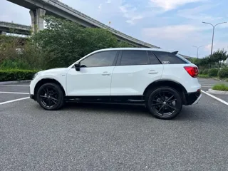 Audi Q2L 2021 купить из Китая, цена 1 754 000 ₽ — Suifenhe Auto