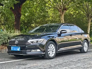 Volkswagen Magotan 2019 купить из Китая, цена 1 533 000 ₽ — Suifenhe Auto