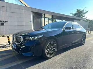 BMW 5 Series 2024 купить из Китая, цена 5 994 000 ₽ — Suifenhe Auto