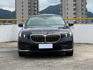 BMW 5 Series 2025 купить из Китая, цена 7 294 000 ₽ — Suifenhe Auto