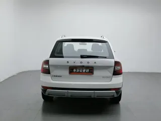 Skoda Octavia 2018 купить из Китая, цена 1 286 000 ₽ — Suifenhe Auto