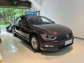 Volkswagen Magotan 2019 купить из Китая, цена 1 612 000 ₽ — Suifenhe Auto