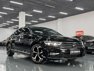 Volkswagen Magotan 2023 купить из Китая, цена 4 187 000 ₽ — Suifenhe Auto