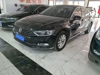 Volkswagen Magotan 2018 купить из Китая, цена 1 611 000 ₽ — Suifenhe Auto