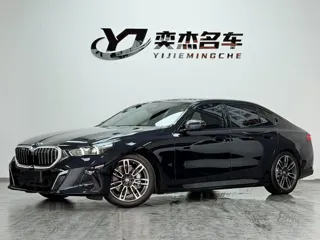 BMW 5 Series 2024 купить из Китая, цена 6 471 000 ₽ — Suifenhe Auto