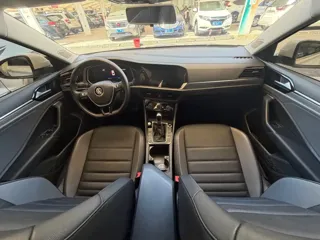 Volkswagen Sagitar 2022 купить из Китая, цена 1 578 000 ₽ — Suifenhe Auto