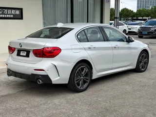 BMW 1 Series 2023 купить из Китая, цена 1 825 000 ₽ — Suifenhe Auto