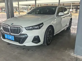 BMW 5 Series 2026