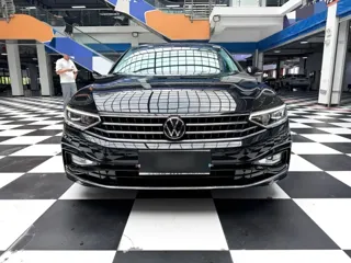 Volkswagen Magotan 2022 купить из Китая, цена 2 040 000 ₽ — Suifenhe Auto