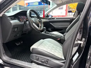 Volkswagen Magotan 2022 купить из Китая, цена 2 040 000 ₽ — Suifenhe Auto