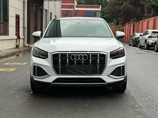 Audi Q2L 2023 купить из Китая, цена 1 856 000 ₽ — Suifenhe Auto