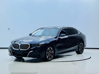 BMW 5 Series 2024 купить из Китая, цена 5 879 000 ₽ — Suifenhe Auto