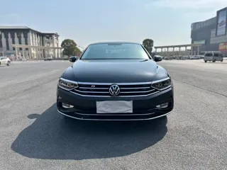 Volkswagen Magotan 2021 купить из Китая, цена 1 793 000 ₽ — Suifenhe Auto