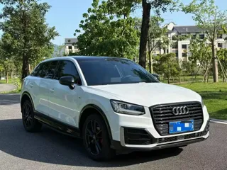 Audi Q2L 2020 купить из Китая, цена 1 663 000 ₽ — Suifenhe Auto