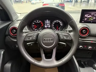 Audi Q2L 2018 купить из Китая, цена 1 403 000 ₽ — Suifenhe Auto