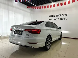 Volkswagen Sagitar 2022 купить из Китая, цена 1 818 000 ₽ — Suifenhe Auto