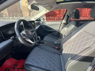 Volkswagen Sagitar 2023 купить из Китая, цена 1 386 000 ₽ — Suifenhe Auto