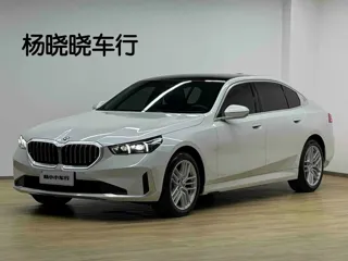 BMW 5 Series 2024 купить из Китая, цена 6 243 000 ₽ — Suifenhe Auto
