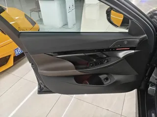 BMW 5 Series 2025 купить из Китая, цена 5 673 000 ₽ — Suifenhe Auto