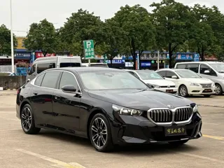 BMW 5 Series 2026 купить из Китая, цена 7 467 000 ₽ — Suifenhe Auto