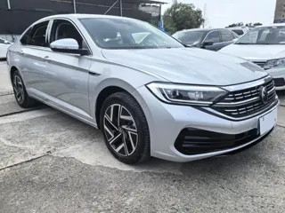 Volkswagen Sagitar 2023 купить из Китая, цена 2 696 000 ₽ — Suifenhe Auto