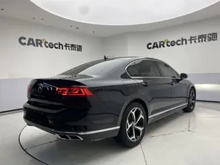Volkswagen Magotan 2024 купить из Китая, цена 3 916 000 ₽ — Suifenhe Auto