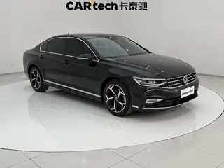 Volkswagen Magotan 2024 купить из Китая, цена 2 493 000 ₽ — Suifenhe Auto