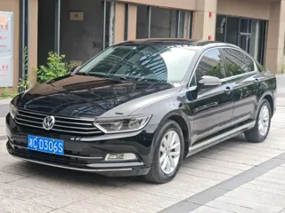 Volkswagen Magotan 2019 купить из Китая, цена 1 455 000 ₽ — Suifenhe Auto