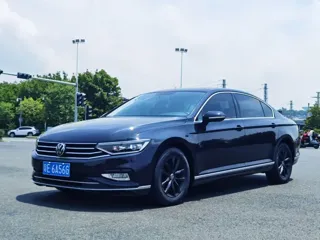 Volkswagen Magotan 2022 купить из Китая, цена 1 576 000 ₽ — Suifenhe Auto