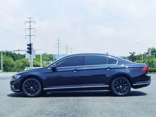 Volkswagen Magotan 2022 купить из Китая, цена 1 576 000 ₽ — Suifenhe Auto