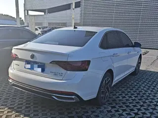 Volkswagen Sagitar 2022 купить из Китая, цена 1 805 000 ₽ — Suifenhe Auto