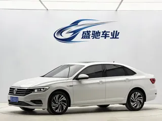 Volkswagen Sagitar 2022 купить из Китая, цена 1 923 000 ₽ — Suifenhe Auto