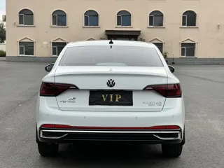 Volkswagen Sagitar 2022 купить из Китая, цена 1 832 000 ₽ — Suifenhe Auto