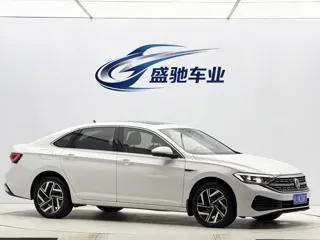 Volkswagen Sagitar 2022 купить из Китая, цена 2 079 000 ₽ — Suifenhe Auto