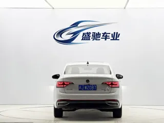 Volkswagen Sagitar 2022 купить из Китая, цена 2 079 000 ₽ — Suifenhe Auto
