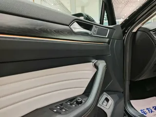 Volkswagen Magotan 2026 купить из Китая, цена 4 402 000 ₽ — Suifenhe Auto