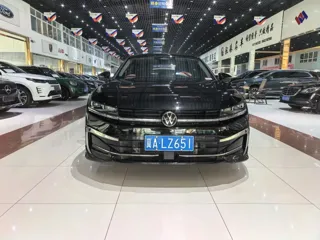 Volkswagen Magotan 2025 купить из Китая, цена 4 350 000 ₽ — Suifenhe Auto