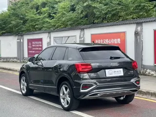 Audi Q2L 2022 купить из Китая, цена 2 040 000 ₽ — Suifenhe Auto