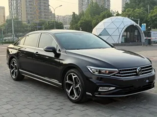 Volkswagen Magotan 2024 купить из Китая, цена 3 979 000 ₽ — Suifenhe Auto
