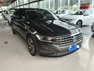 Volkswagen Sagitar 2022 купить из Китая, цена 1 576 000 ₽ — Suifenhe Auto