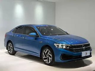 Volkswagen Sagitar 2022 купить из Китая, цена 2 027 000 ₽ — Suifenhe Auto