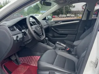 Volkswagen Sagitar 2019 купить из Китая, цена 1 552 000 ₽ — Suifenhe Auto