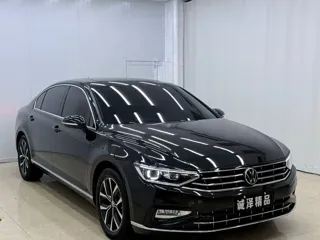 Volkswagen Magotan 2022 купить из Китая, цена 1 962 000 ₽ — Suifenhe Auto