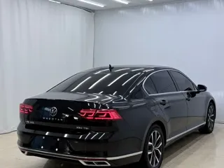 Volkswagen Magotan 2022 купить из Китая, цена 1 962 000 ₽ — Suifenhe Auto