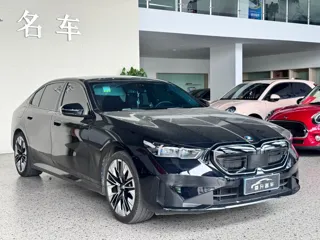 BMW 5 Series 2024 купить из Китая, цена 6 816 000 ₽ — Suifenhe Auto