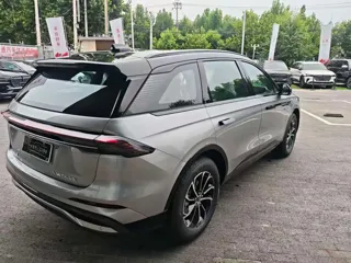 Lincoln Nautilus 2026 купить из Китая, цена 6 111 000 ₽ — Suifenhe Auto