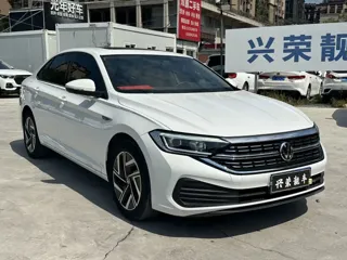 Volkswagen Sagitar 2024 купить из Китая, цена 2 749 000 ₽ — Suifenhe Auto