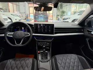 Volkswagen Sagitar 2022 купить из Китая, цена 1 743 000 ₽ — Suifenhe Auto